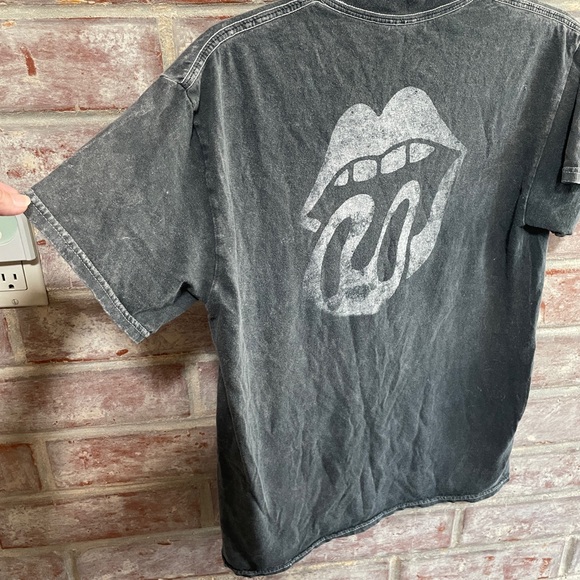 The Rolling Stones T-Shirt Medium Gray Tongue and Lips Logo Graphic Oversized T - Picture 3 of 4